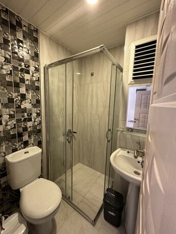 Imagen de la habitación del DR.GREENS. Foto 18