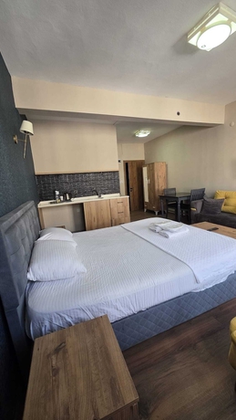 Imagen de la habitación del DUUM SUITE. Foto 11