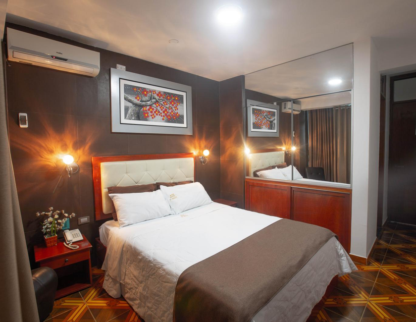 Imagen general del D&acute;milez Hotel. Foto 4