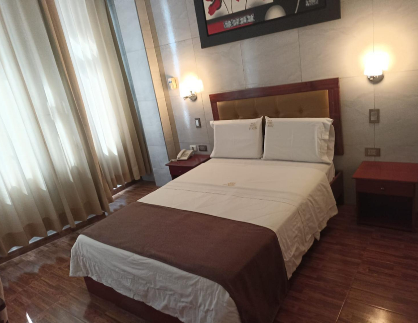 Imagen general del D&acute;milez Hotel. Foto 5