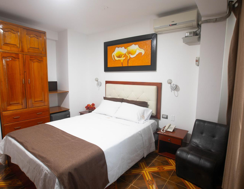 Imagen general del D&acute;milez Hotel. Foto 16