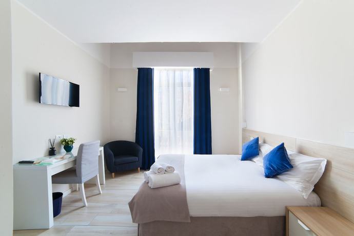 Imagen de la habitación del Dada Suites. Foto 5