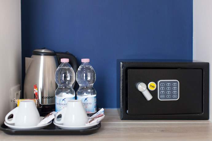 Imagen de la habitación del Dada Suites. Foto 18