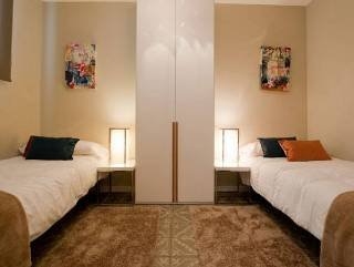 Imagen de la habitación del Dailyflats Modern Ramblas. Foto 8