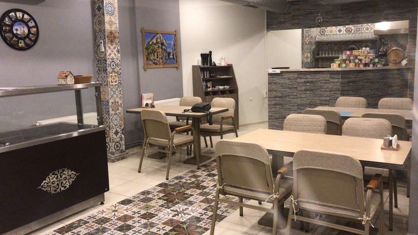 Imagen del bar/restaurante del Daisy Hotel, Konak. Foto 5