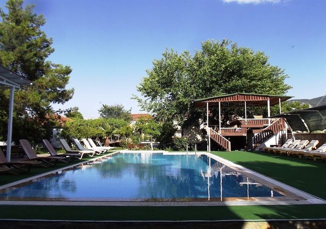 Imagen de la piscina del Dalyan Gurkan Apart Hotel. Foto 19