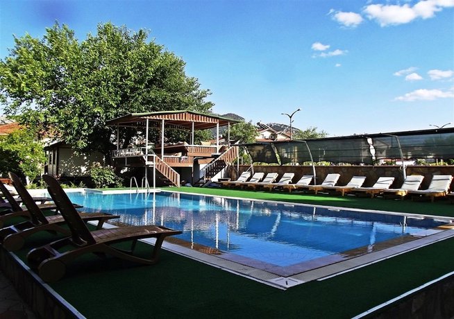 Imagen de la piscina del Dalyan Gurkan Apart Hotel. Foto 20