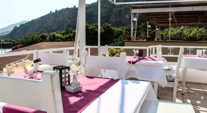 Imagen de los exteriores del Dalyan Terrace Hotel. Foto 20