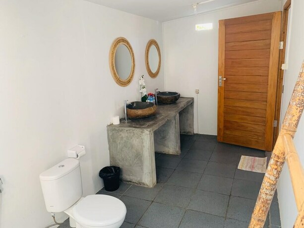 Imagen de la habitación del Damai Bungalows. Foto 13