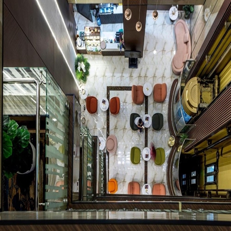 Imagen de los interiores del Dancenter Al Dabab Near King Fahad Medical City. Foto 13