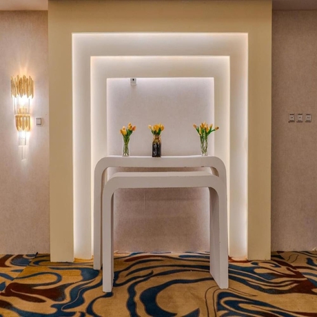 Imagen de los interiores del Dancenter Al Dabab Near King Fahad Medical City. Foto 15