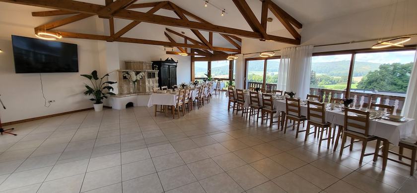 Imagen de los interiores del DandB staycation Resort. Foto 16