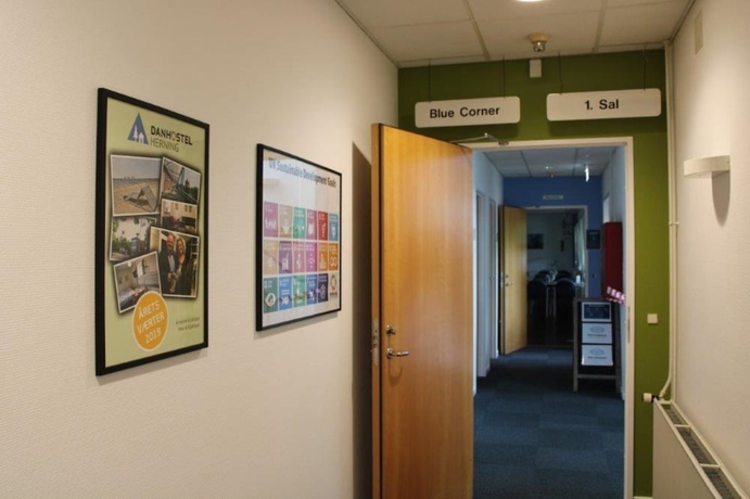 Imagen de los interiores del Danhostel Herning. Foto 17