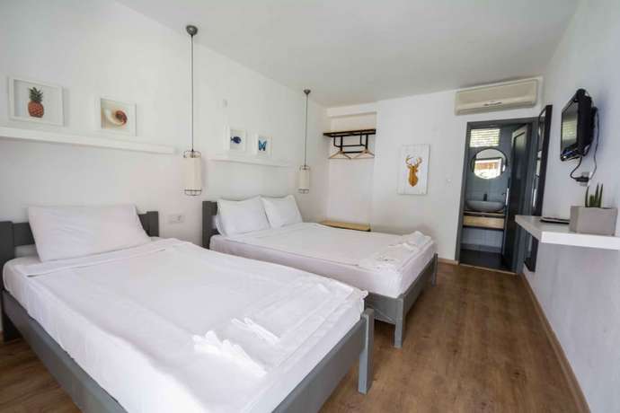Imagen de la habitación del Daphnis Hotel, Bodrum. Foto 4