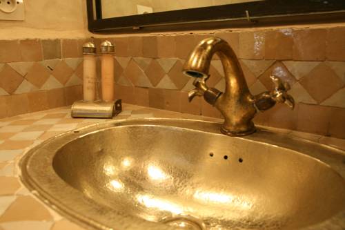 Imagen de la habitación del Dar Tourkia. Foto 13