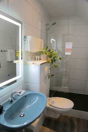 Imagen de la habitación del Das Waldhaus. Foto 17