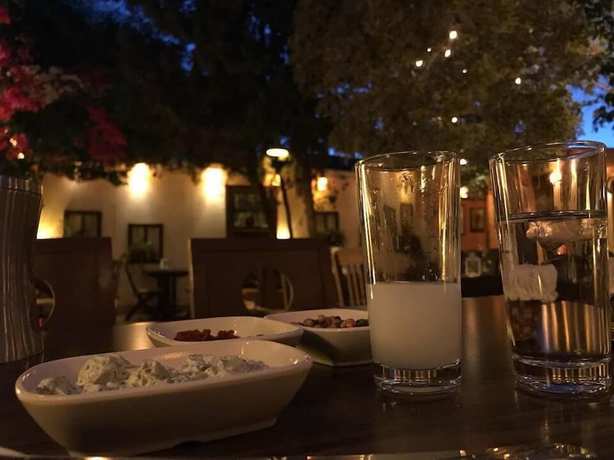 Imagen del bar/restaurante del Datca Deniz Hotel. Foto 2