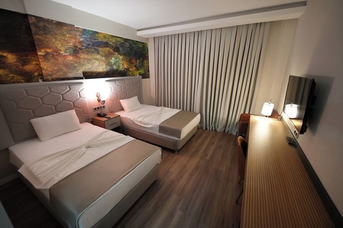 Imagen de la habitación del Dayman Hotel. Foto 4
