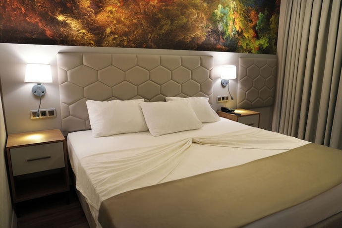 Imagen de la habitación del Dayman Hotel. Foto 6