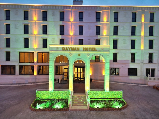 Imagen general del Dayman Hotel. Foto 1