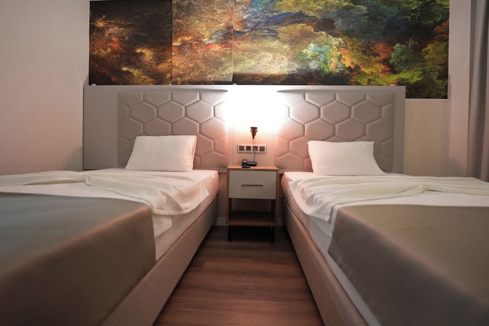 Imagen de la habitación del Dayman Hotel. Foto 8