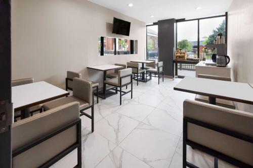 Imagen general del Days Inn by Wyndham Staten Island. Foto 9