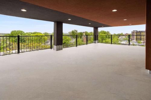 Imagen general del Days Inn by Wyndham Staten Island. Foto 10