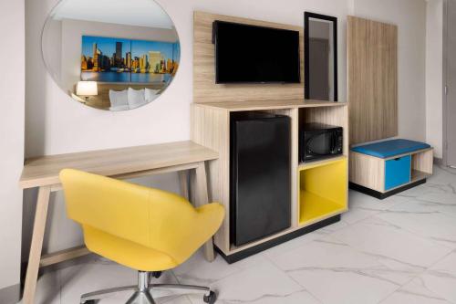 Imagen de la habitación del Days Inn by Wyndham Staten Island. Foto 19