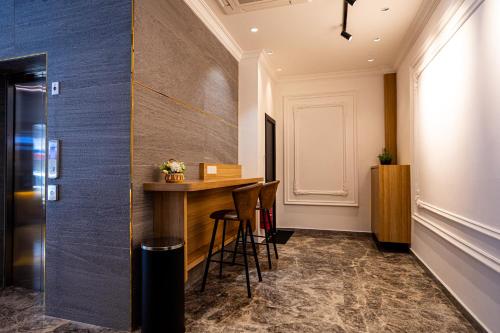 Imagen general del De Quinton Hotel. Foto 2