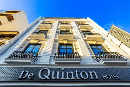 Imagen general del De Quinton Hotel. Foto 9