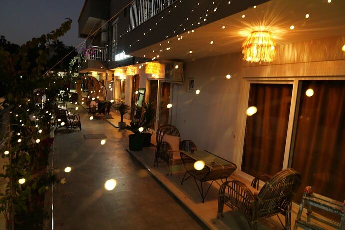 Imagen general del Deadel Hotel. Foto 1