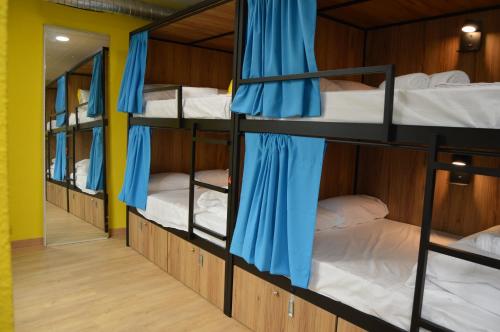 Imagen de la habitación del Debod Hostel. Foto 20