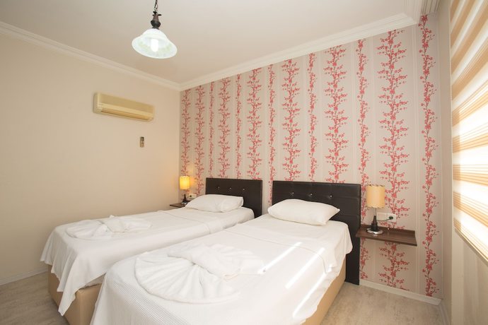 Imagen de la habitación del Dedeminn Garden Hotel, FETHIYE. Foto 15