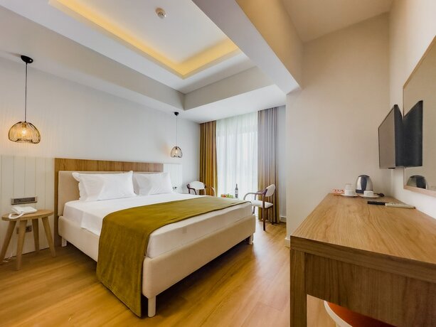 Imagen de la habitación del Dedeoğlu Port Hotel. Foto 11