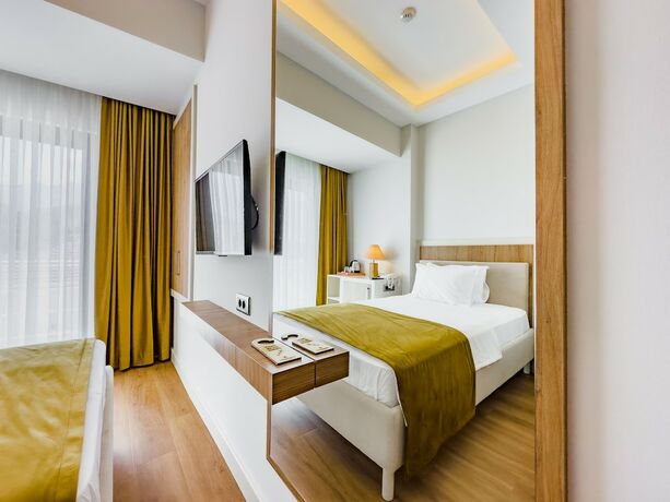 Imagen general del Dedeoğlu Port Hotel. Foto 6