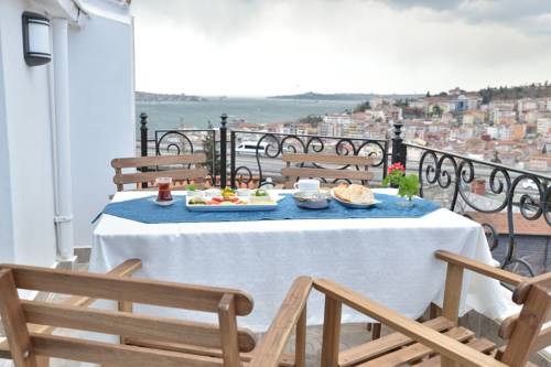 Imagen de la habitación del Deep Hotel, Estambul. Foto 4