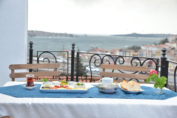 Imagen general del Deep Hotel Istanbul. Foto 1