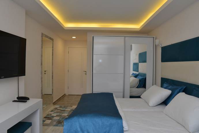 Imagen de la habitación del Deep Hotel Istanbul. Foto 13