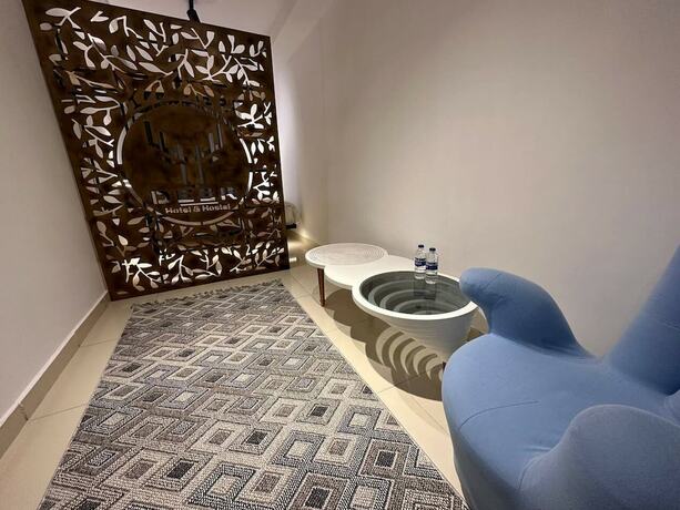 Imagen de la habitación del Deer Hotel and Hostel. Foto 13