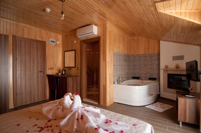 Imagen de la habitación del Defne Hotel. Foto 15