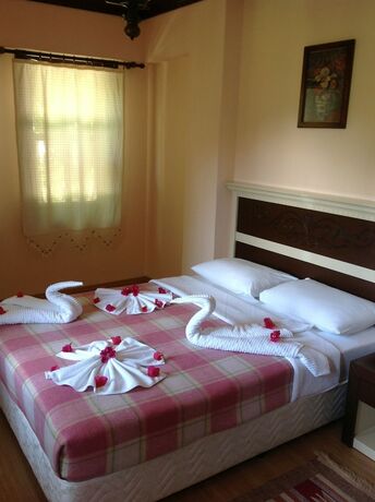 Imagen de la habitación del Defne Pansiyon. Foto 17
