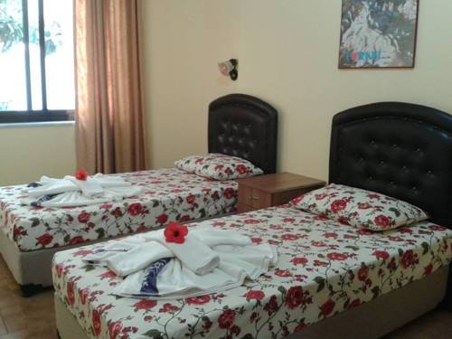 Imagen de la habitación del Defne & Zevkim Hotel. Foto 2
