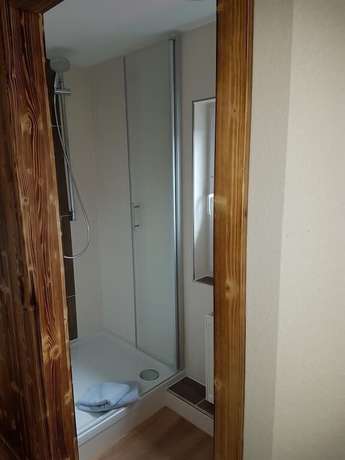Imagen de la habitación del Dein hotel. Foto 15