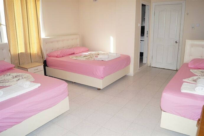 Imagen de la habitación del Delfin Otel. Foto 13