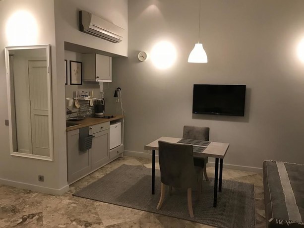 Imagen de la habitación del Delight Deluxe Hotel and Spa. Foto 13