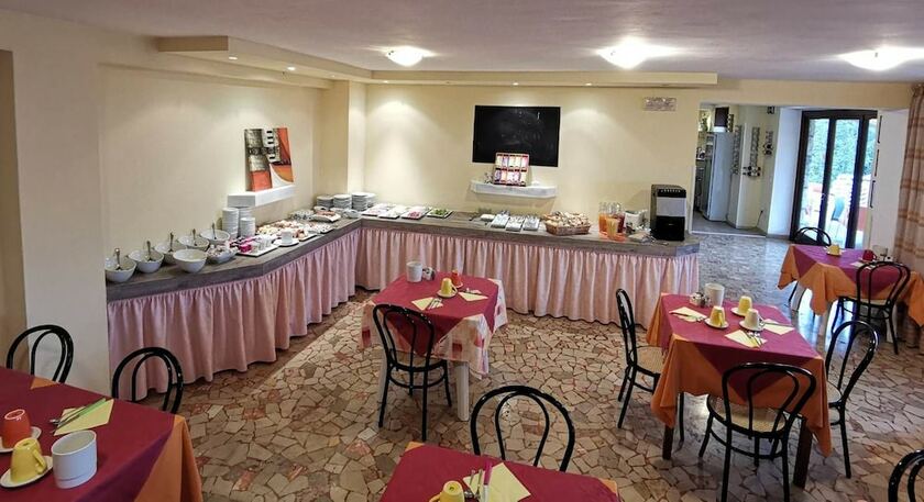 Imagen general del Delle Rose, Torri Del Benaco. Foto 7