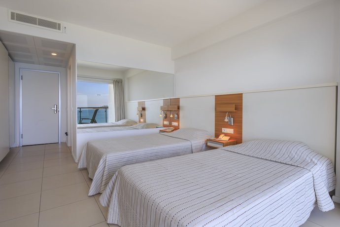 Imagen de la habitación del Delta Hotel. Foto 6