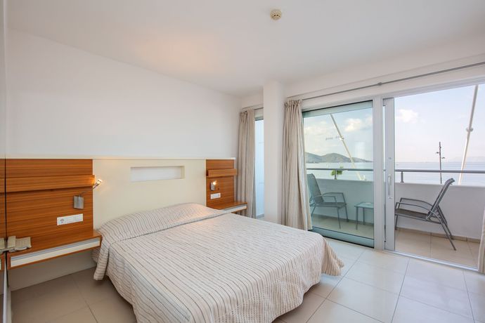 Imagen de la habitación del Delta Hotel. Foto 15