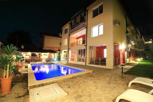 Imagen general del DeluxeMaisonettes in Panoramic Roof Complex. Foto 14