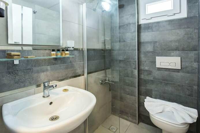 Imagen general del Demir Suit Hotel, Kusadasi. Foto 1